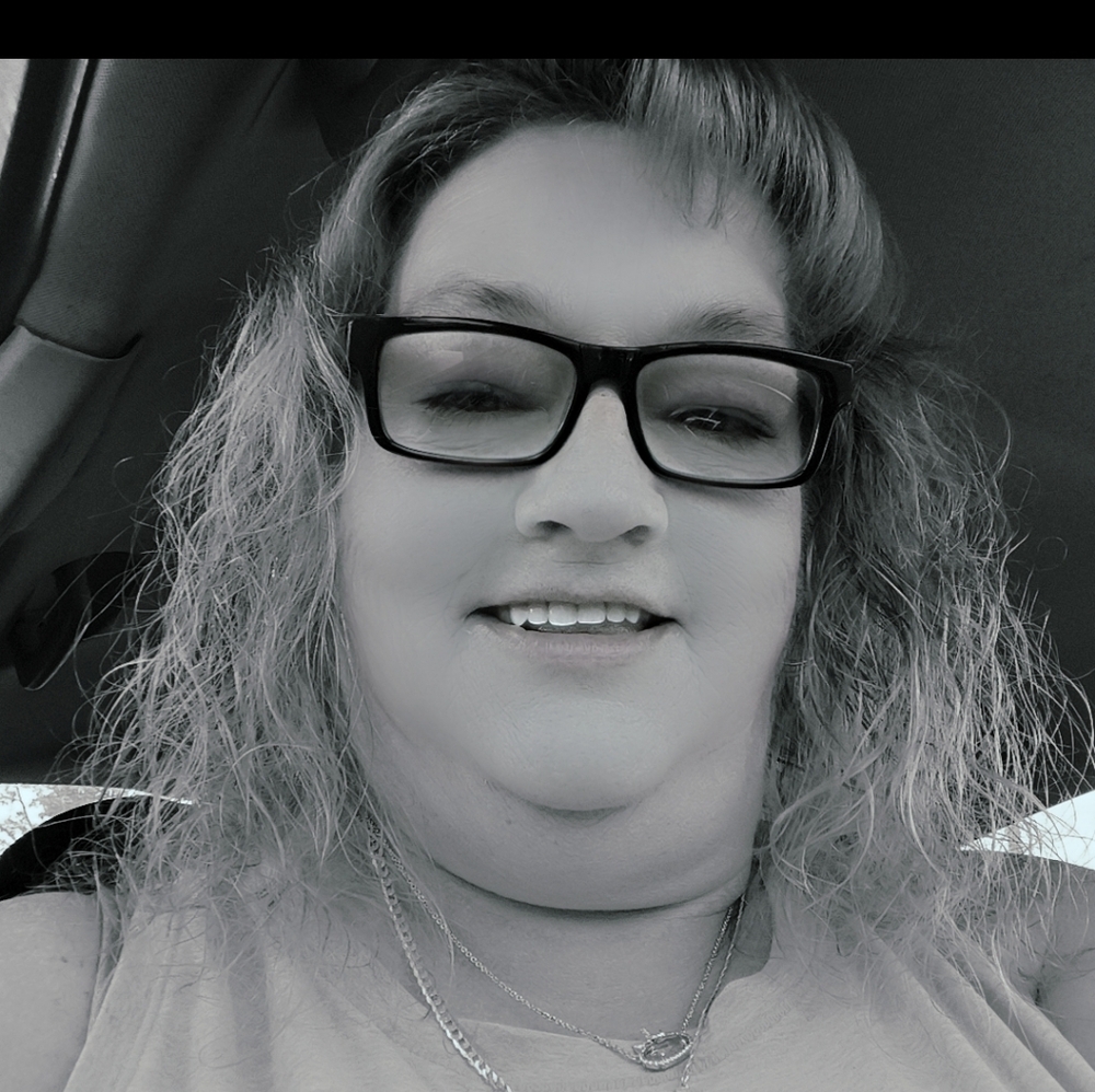 Meet your Posher, Chrystal